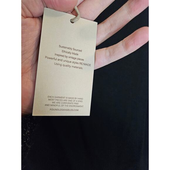 Found Los Angeles Soft Black Hem Cozy Sweatershirt Women's Size Small - Picture 6 of 10